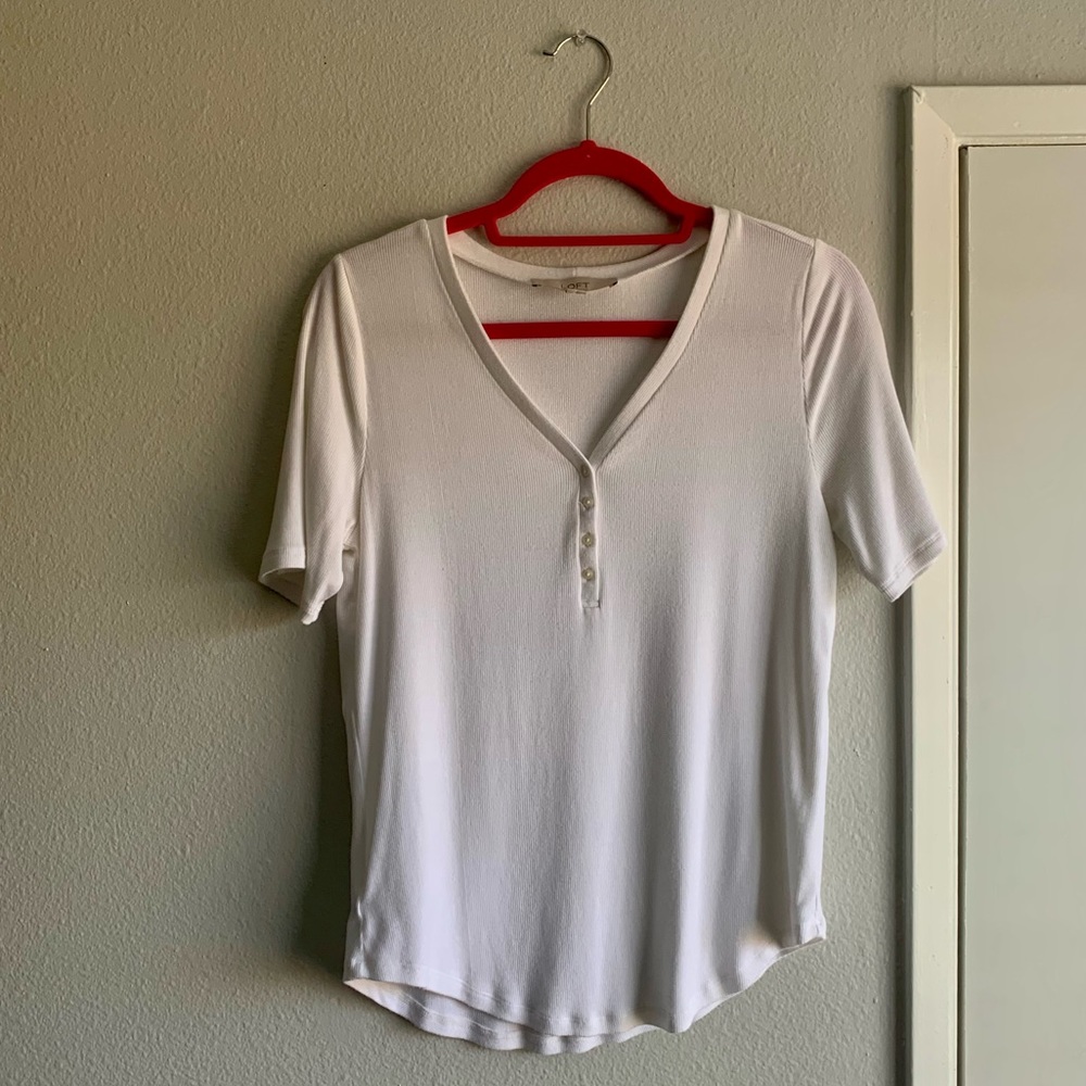 LOFT 🤍 White Top Button Shirt, Size Medium